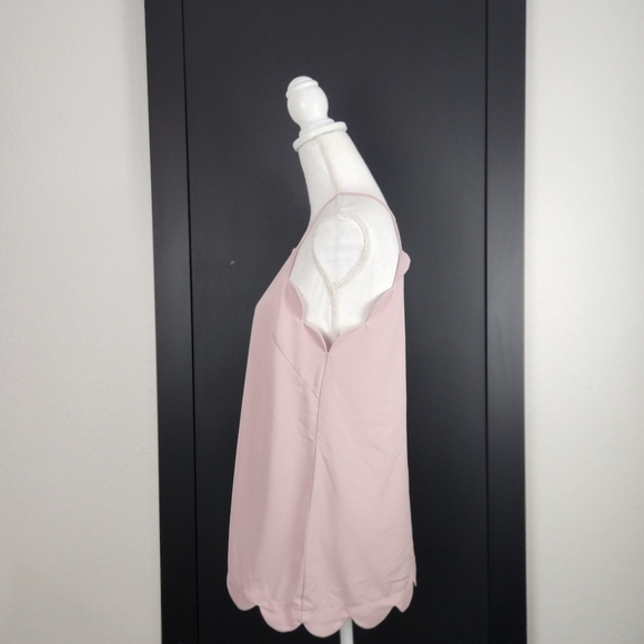 Vici Blush Scalloped Halter Top Size Medium - Picture 7 of 9